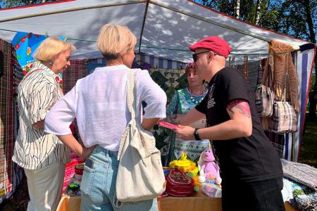 Ивановские коммунисты поздравили жителей сразу нескольких муниципалитетов с днями городов и районов