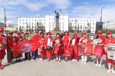 Якутия: Красный цвет — символ Победы