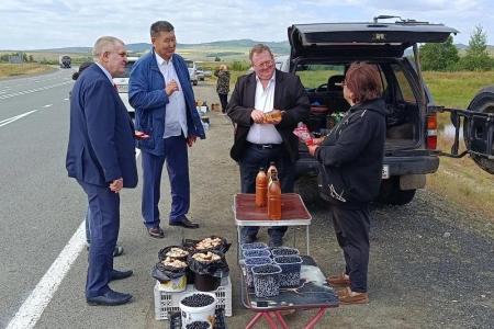 Рабочая поездка Николая Коломейцева и Вячеслава Мархаева насыщенно прошла в районах Забайкальского края