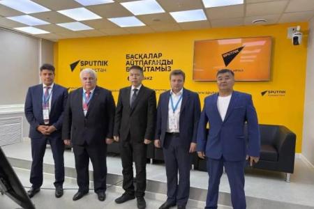 Казбек Тайсаев в день голосования посетил около 20 избирательных участков в Казахстане