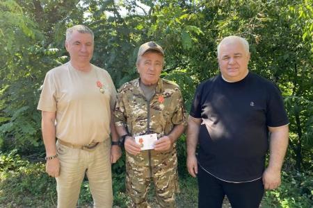 Продолжается рабочая поездка Казбека Тайсаева в ЛНР и ДНР: поддержка фронта, забота о людях и единство братских народов