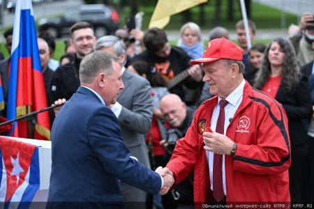 Геннадий Зюганов: Фидель Кастро показал нам пример, как следует бороться, жить и побеждать