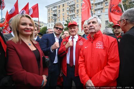 Геннадий Зюганов: Фидель Кастро показал нам пример, как следует бороться, жить и побеждать