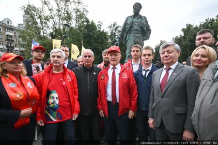 Геннадий Зюганов: Фидель Кастро показал нам пример, как следует бороться, жить и побеждать