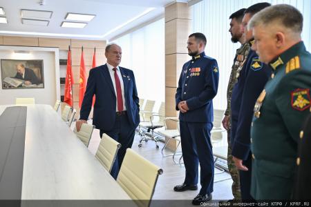 «Выбор между жульем и правдой»: Сергей Обухов о встрече лидера КПРФ Зюганова с доверенными лицами, репрессиях против КПРФ и борьбе за будущее России