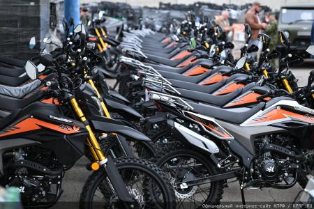 КПРФ отправила 159-й гуманитарный конвой под лозунгом «Все для Победы!»