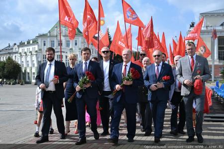 Геннадий Зюганов: Мы — народ победы!