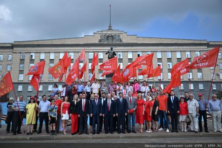 Геннадий Зюганов: Мы — народ победы!