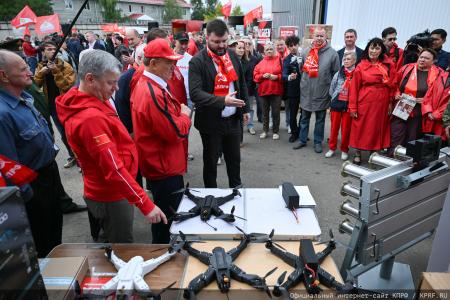 КПРФ отправила 159-й гуманитарный конвой под лозунгом «Все для Победы!»