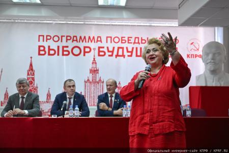 «Выбор между жульем и правдой»: Сергей Обухов о встрече лидера КПРФ Зюганова с доверенными лицами, репрессиях против КПРФ и борьбе за будущее России