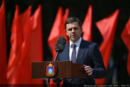 Геннадий Зюганов: Мы — народ победы!