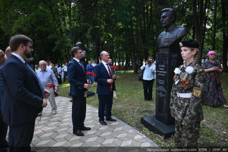 Геннадий Зюганов: Мы — народ победы!