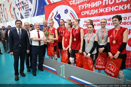 Геннадий Зюганов: Мы — народ победы!