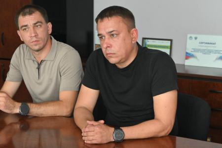 Сенатор Айрат Гибатдинов проверил ход приёмной кампании в вузах Херсонской и Запорожской областей