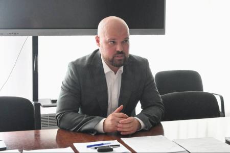 Сенатор Айрат Гибатдинов проверил ход приёмной кампании в вузах Херсонской и Запорожской областей