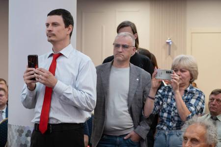Юрий Афонин и Валентин Коновалов встретились с жителями Свердловской области