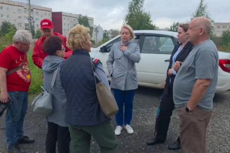 Прямой разговор без формальностей: Ксения Айтакова обсудила проблемы Прикамья с жителями Полазны, Пашии и Горнозаводска