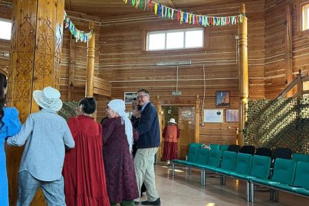 Якутия. Вячеслав  Куличкин, Айан Васильев и Дмитрий Петров в Вилюйске работали по насыщенной программе