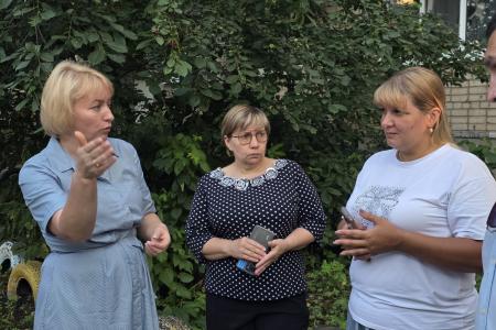«Острые вопросы на злободневные темы». Лидер пермских коммунистов Ксения Айтакова провела встречу с жителями микрорайона Гайва
