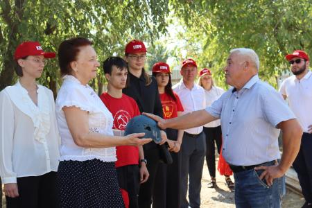 Волгоградская область. Коммунисты провели автомарш и антифашистский круглый стол