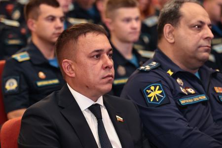 Сенатор Айрат Гибатдинов: В Ульяновске открылось самостоятельное высшее военное училище лётчиков военно-транспортной авиации