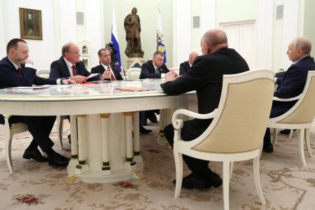 Г.А. Зюганов принял участие во встрече Владимира Путина с руководителями парламентских партий
