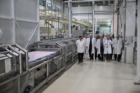 Геннадий Зюганов в Подольске посетил производственную площадку "Коломенское поле"