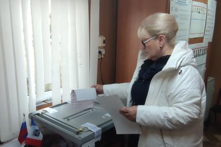 Лидер новгородских коммунистов Ольга Ефимова: Не принимать участие в выборах недопустимо!