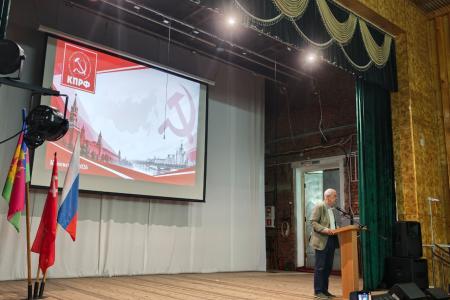 Краснодарский край. Коммунист-депутат Госдумы Н.И. Осадчий провел встречи с избирателями и активом КПРФ в станице Каневской