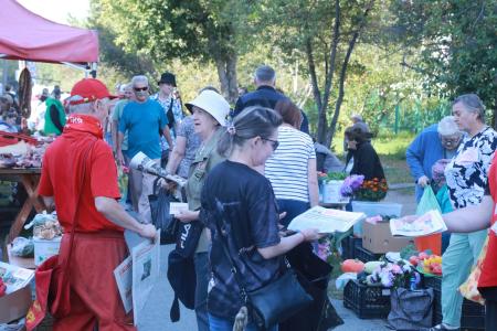 Омские коммунисты: Последние недели перед выборами всегда очень насыщены депутатскими встречами