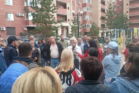 Оренбургская область. Елена Ряховская: Все жильцы, с которыми встречалась, понимают важность победы КПРФ на местных выборах!
