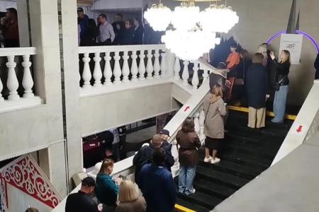 Ямал. В Салехарде выстроились очереди на участках