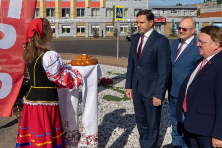 Связь поколений и фронтовое братство: коммунисты Курской и Орловской областей сплотились перед лицом новых угроз