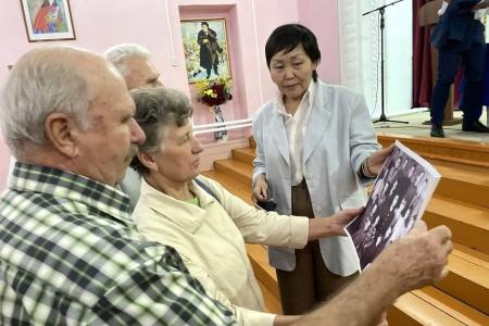 Кандидат в депутаты Госдумы по Калмыцкому одномандатному округу Мигмир Бембеева провела встречи с избирателями в Городовиковском районе