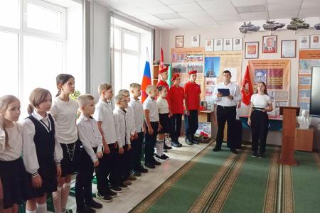 Открыт бюст пионеру-герою Володе Дубинину  в городе воинской славы Мелитополе