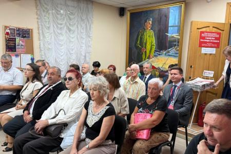 Прямой диалог и Программа Победы: Николай Харитонов, Алексей Корниенко и Анатолий Долгачев провели крупную встречу с жителями Приморья
