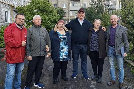 Кандидаты в депутаты Госдумы от КПРФ Александр Бойков и Владимир Любимов провели встречи с жителями Заволжского района Ивановской области
