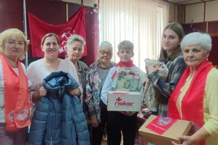 С заботой о будущем: в Подмосковье прошла масштабная благотворительная акция КПРФ и союза «Надежда России» «Помоги собраться в школу»