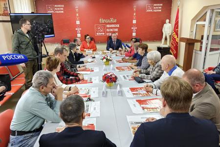 Заслуженные работники культуры, ветераны и почётные граждане Ивановской области объединились вокруг Александра Бойкова