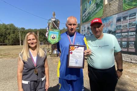 При содействии Ставропольского крайкома КПРФ состоялся Кубок памяти И. А. Богачёва по мини-футболу