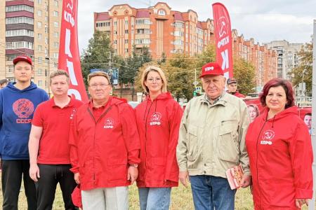 Акция «Красные в городе» в Курской области. Николай Иванов: Железногорск должен работать на людей!