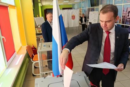 Юрий Афонин проголосовал на выборах депутатов Государственной Думы в Туле