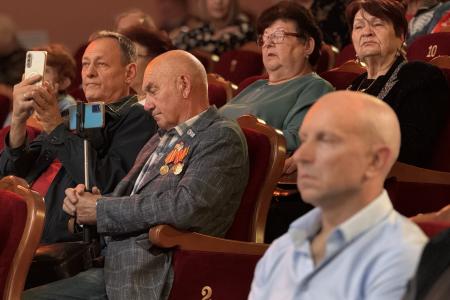 Николай Коломейцев провёл встречу с жителями Волгодонска