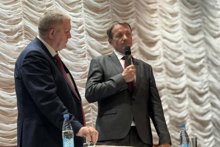Николай Коломейцев провёл встречу с жителями Волгодонска