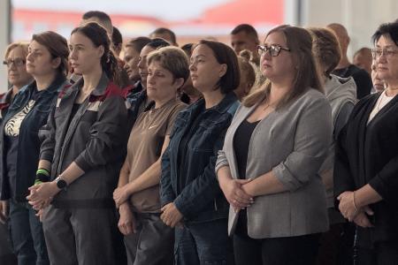 Николай Коломейцев посетил мебельную фабрику «Будунов Групп» в Волгодонске