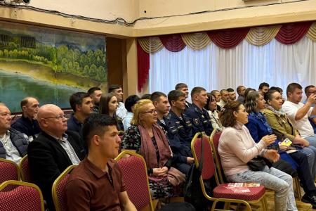 «Красные в городе»: ульяновские коммунисты вышли на улицы
