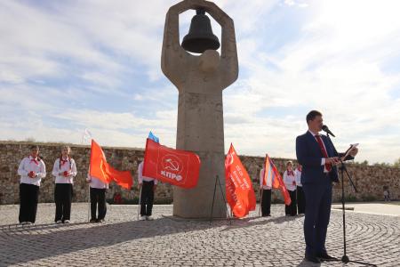 Отстояли правду истории: Юрий Афонин в Сталинграде напомнил о роли КПРФ в учреждении Дня Победы над Японией