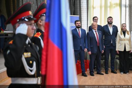 Геннадий Зюганов: Первый класс — это всегда удивительное открытие нового мира