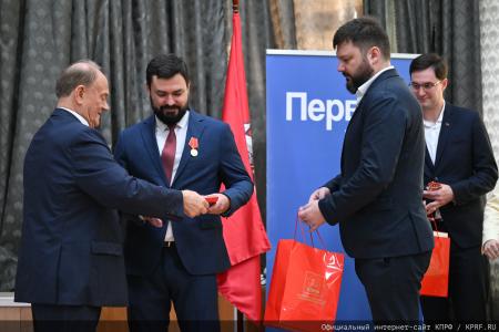 Геннадий Зюганов: Первый класс — это всегда удивительное открытие нового мира