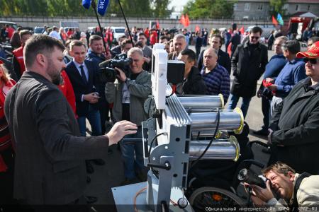 КПРФ отправила 160-й юбилейный гуманитарный конвой под лозунгом «Все для Победы!»